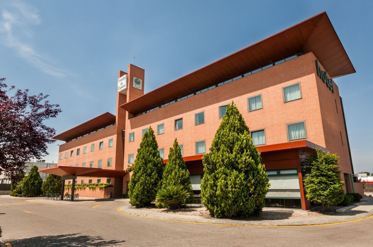 Posadas De Espana Pinto Buitenkant foto